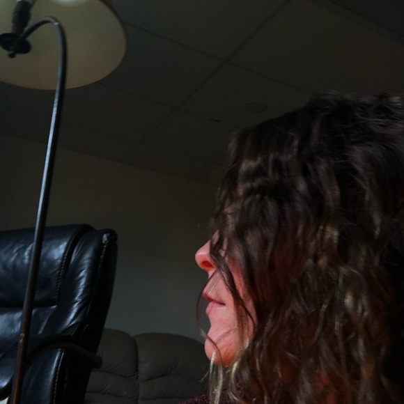 Meet your Posher, Karolynn - Picture 1 of 1